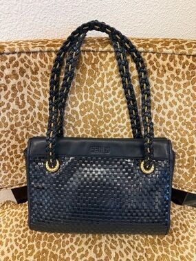 💯Auth FENDI Black Woven Leather Shoulder Bag w Braided handle & Gold hardware